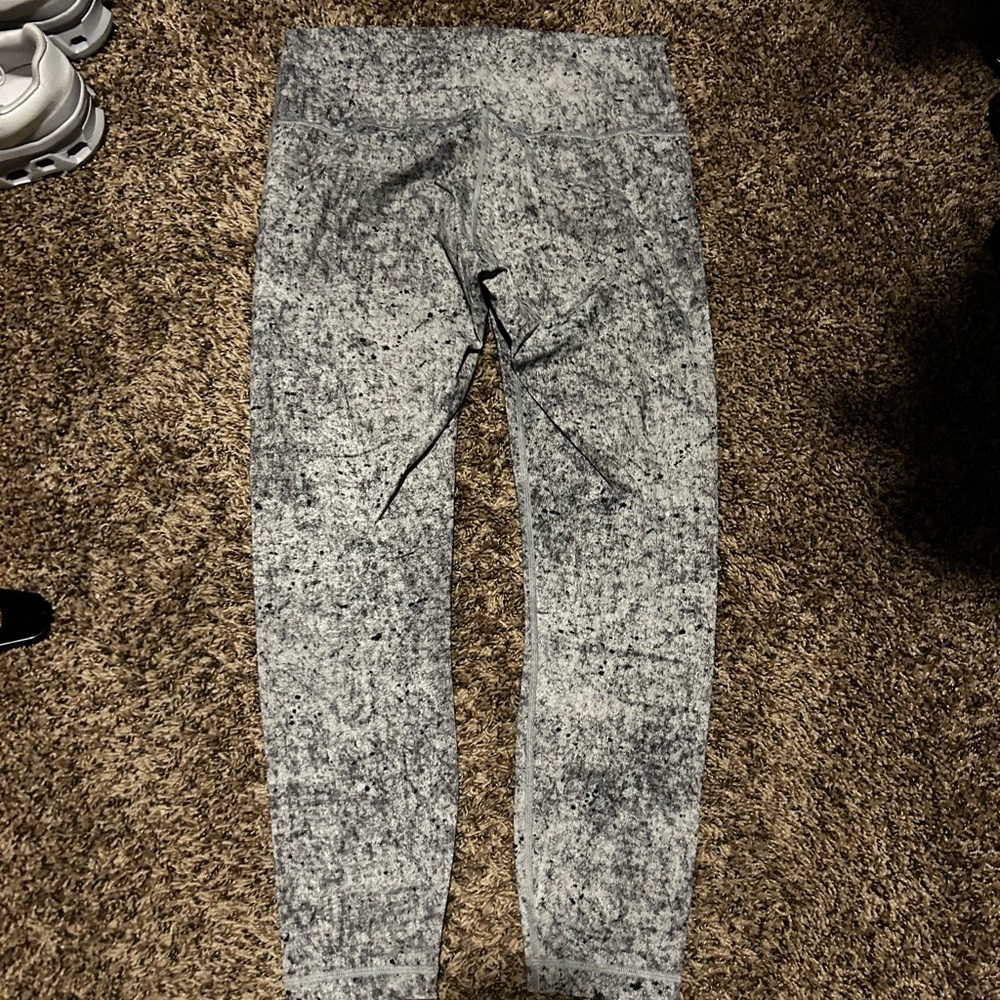 Lululemon Gray Patterned Leggings